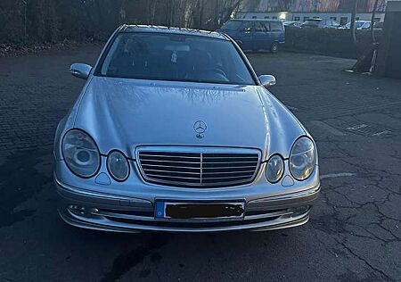 Mercedes-Benz E 320 CDI Avantgarde