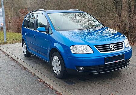 VW Touran Volkswagen Trendline*AUTOMATIK*AHK*PDC*SHZ*KLIMA*