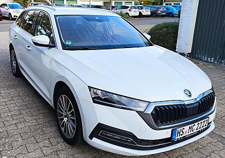 Skoda Octavia Combi 2.0 TDI DSG Style