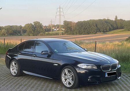 BMW 520 d*M-Paket*Aut*HUD*Pdc*