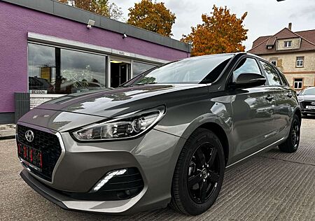 Hyundai i30 Select "Navi"Kamera"HU/AU+Service"