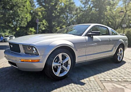 Ford Mustang 4.0 - V6 - 5 Gang