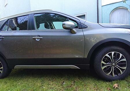 Suzuki SX4 S-Cross Club