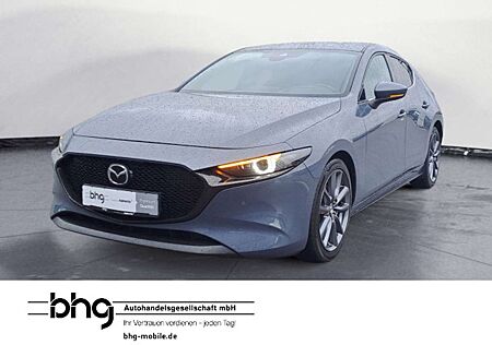 Mazda 3 Fastback Skyactic-X 2.0 M-Hybrid Selection HUD