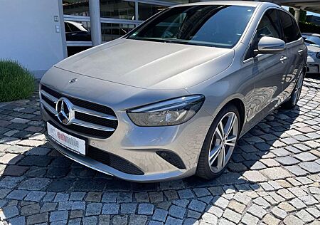 Mercedes-Benz B 220 4Matic Progressive|AHK|Navi|LED|DAB|Kamera