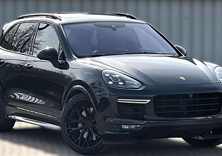Porsche Cayenne GTS,LEDER,KLIMA,NAVI,TEMPOMAT,ALU 22,PDC