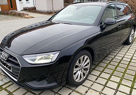 Audi A4 Avant 35 TFSI S tronic