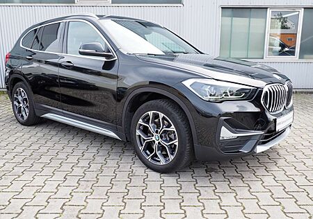 BMW X1 xDrive25e xLine*AHK*Sportsitze*Kamera*LED*HiFi*