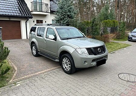 Nissan Pathfinder 2.5 dCiLE