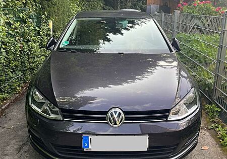 VW Golf Volkswagen 1.2 TSI BlueMotion Technology Lounge