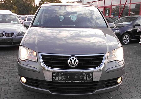VW Touran Volkswagen 1.4 TSI Highline.2HAND.KLIMA.AHK.TÜV NEU
