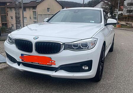 BMW 320 d xDrive Sport Line