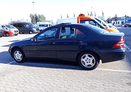 Mercedes-Benz C 180 Classic