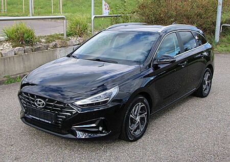 Hyundai i30 Kombi Kombi 1.5 T-GDI 48V-Hybrid Prime