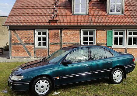 Opel Omega 2.0