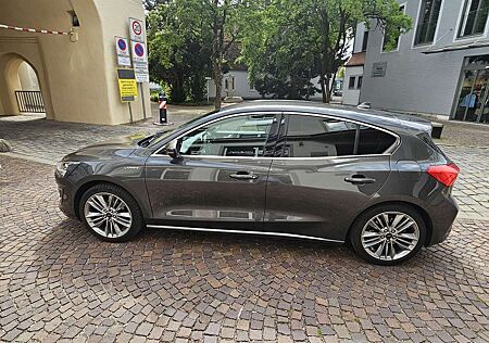 Ford Focus Vignale