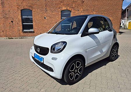 smart forTwo Fortwo Passion |Passion | 0,9 Turbo 90 PS | Automatik | 1. Hand | TÜV 07/28