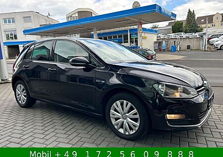 VW Golf Volkswagen VII Lim. Lounge BMT 1,6 TDI Navi PDC