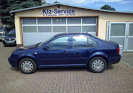 VW Bora Volkswagen Comfortline TÜV bis 4/2026