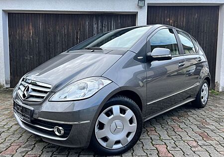 Mercedes-Benz A 200 CDI ELEGANCE/2.HD/Tempomat/Scheckheft/SHZ.