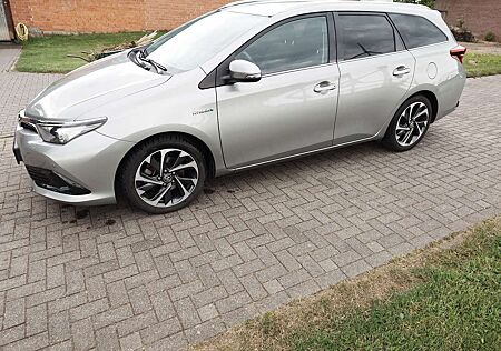 Toyota Auris 1.8 VVT-i Hybrid Automatik Touring Sports Edition-