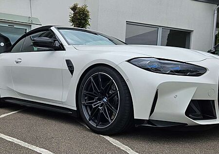 BMW M4 Cabrio Competition M xDrive