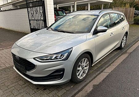 Ford Focus Turnier Automatik gute Ausstattung 1.Hand
