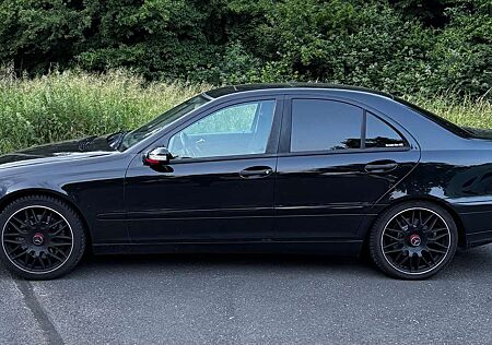 Mercedes-Benz C 200 Kompressor Avantgarde Sport Edition +