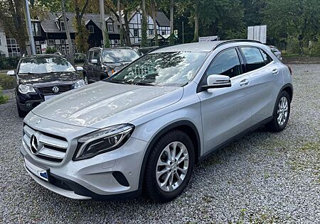 Mercedes-Benz GLA 200 (156.943)