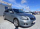 Toyota Avensis 2.2 D-CAT Executive Kombi Leder Navi Xenon IsoFix