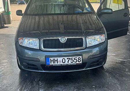 Skoda Fabia 1.4 16V Combi Ambiente LPG Anlage TÜV Neu