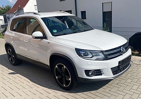 VW Tiguan Volkswagen Lounge Sport & Style DSG Kamera Navi Xeno