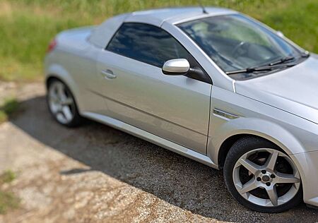 Opel Tigra Twin Top 1.4 (Enjoy)