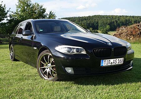 BMW 520d 520 , F11, Touring, Klima, SHZ, Standheizung, PDC