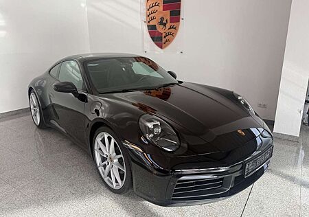 Porsche 992 Coupé- TOP - Vollleder- BOSE