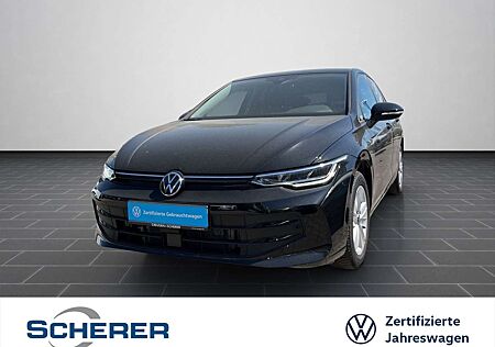 VW Golf Volkswagen VIII 1.5 eTSI DSG Life LED Carplay