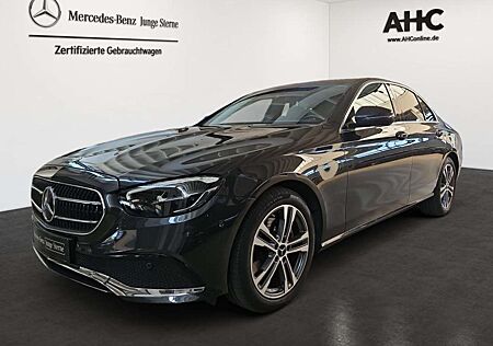 Mercedes-Benz E 200 Avantg. Navi LED SHZ Schiebedach KAM DAB