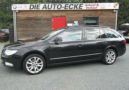 Skoda Superb 2.0 TDI Combi Ambition / TOP