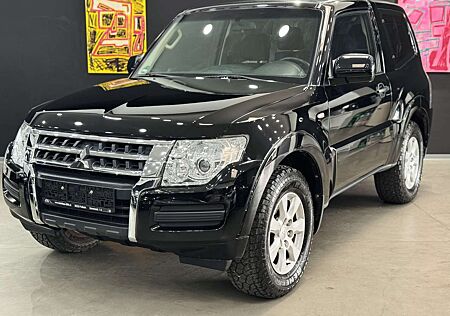 Mitsubishi Pajero 3.2 DI-D Basis (3-trg.)*TÜV NEU*TOP*