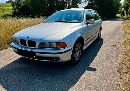 BMW 525 525tds touring E39