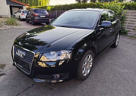 Audi A3 1.4 TFSI S tronic TÜV & Steuerkette NEU!