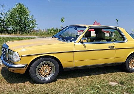 Mercedes-Benz CE 280