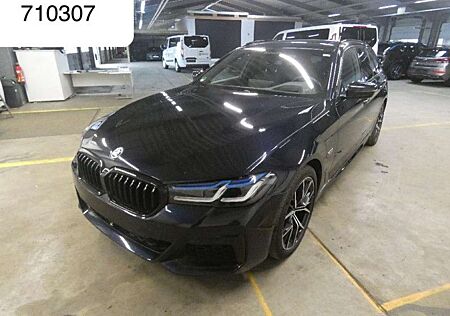 BMW 530 e xDr M Sport Laser HeadUp Panorama Si-Klima