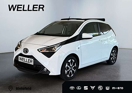 Toyota Aygo x-play Team D *Faltdach*CAM*CarPlay*SmartKey*