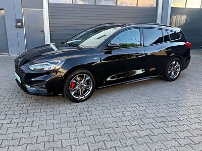 Ford Focus ST line AHK Sportsitze 17Zoll Alu