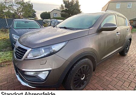 Kia Sportage Dream Team Standheizung+Navi+Cam+Xenon