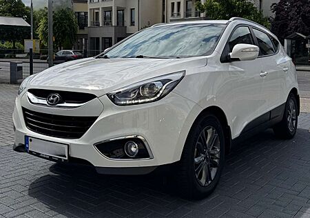Hyundai ix35 Diesel 2.0 CRDi 4WD Automatik Trend