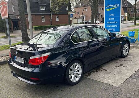 BMW 523i 523 Scheckheftgepflegt 6Zylinder 2 Hand