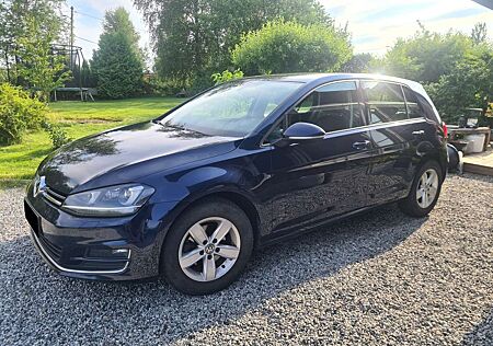 VW Golf Volkswagen 1.2 TSI BlueMotion Technology DSG Comfortline