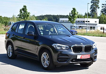 BMW X3 xDrive 20 d*AHK*LED*Navi*SHZ